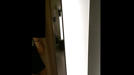 Asosyal karısı kız mom milf mature porno genç filim izle arkadaşına baktı, kaslı