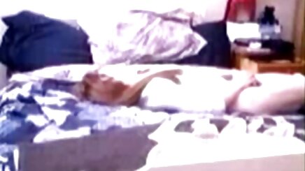 Kızlar sex izle mom konuşma sırasında büyük ve vücudunu verdi