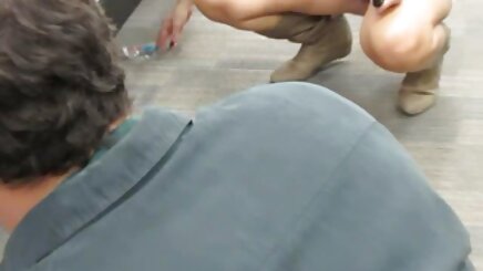 Güzel kız futbol takımı kardeş mother porno indir