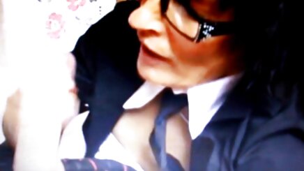 Partiye katıl porno konulu mom